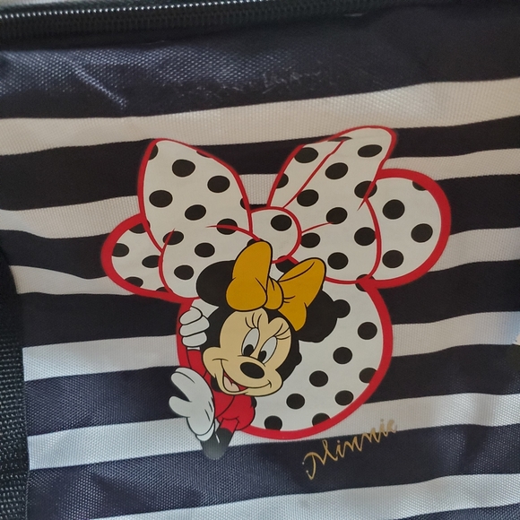 Disney Duffel Bag Gym Sports Workout Travel Minnie Mouse NWT Bioworld 19x11x10" - Picture 2 of 8